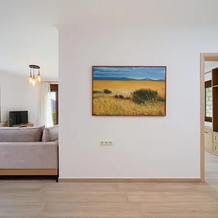 Avli 1976 Apartament