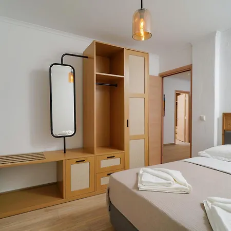 Apartament Avli 1976 *