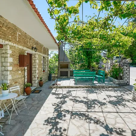 Apartament Avli 1976 Panagia (Thasos)