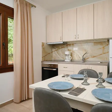 Avli 1976 Panagia (Thasos)