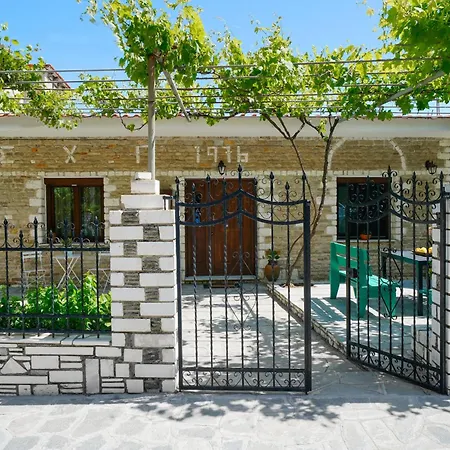 Apartament Avli 1976 Panagia (Thasos)